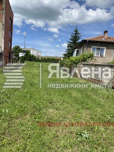 Продава ПАРЦЕЛ, област София, с. Петърч • 100000 € • 86226608 1 — Holmes.bg Продава ПАРЦЕЛ, област София, с. Петърч • 100000 € • 86226608 1