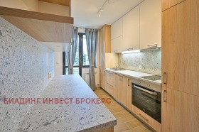 Продава 2-стаен, град София