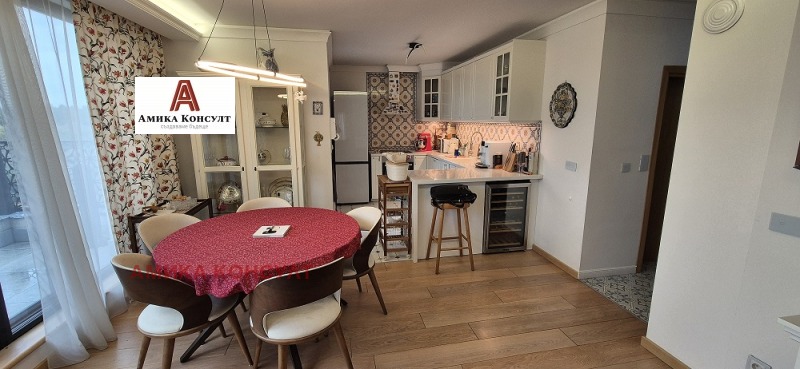 Продава 4-СТАЕН, град София, Хладилника • 1250000 € / 2444787.50 лв. • 90775545 1 — Holmes.bg Продава 4-СТАЕН, град София, Хладилника • 1250000 € / 2444787.50 лв. • 90775545 1