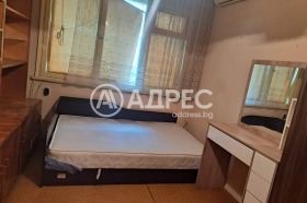 Снимка Продава ЕТАЖ ОТ КЪЩА