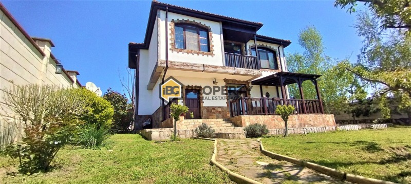 Продава  Къща, област Варна, гр. Бяла •  340 000 EUR • ID 53861811 — holmes.bg - [1] 