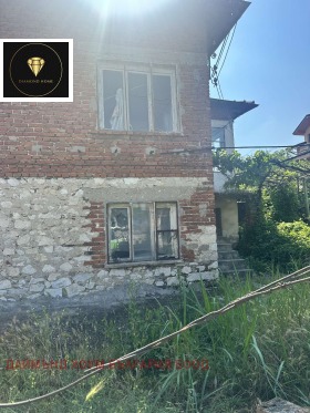 Продава Къща, с. Белащица