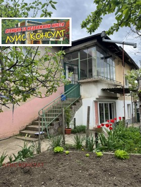 Обява Продава КЪЩА,град Монтана, Мала Кутловица
