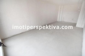 Обява Продава 2-СТАЕН,град Пловдив, Кючук Париж>