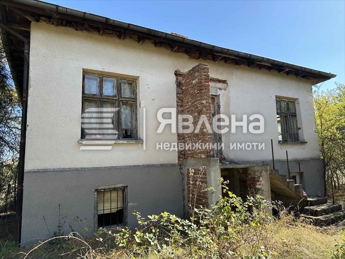 Продава КЪЩА, област София, с. Боерица • 97000 € / 189715.51 лв. • 17944196 1 — Holmes.bg Продава КЪЩА, област София, с. Боерица • 97000 € / 189715.51 лв. • 17944196 1