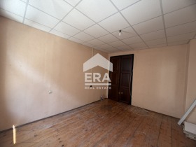 Обява Продава ЕТАЖ ОТ КЪЩА,град Габрово, Център