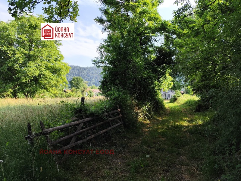 Продава ПАРЦЕЛ, област Ловеч, гр. Априлци • 20500 € • 27480768 1 — Holmes.bg Продава ПАРЦЕЛ, област Ловеч, гр. Априлци • 20500 € • 27480768 1