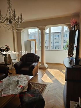 2-СТАЕН, 66 m2 - Holmes.bg 2-СТАЕН, 66 m2