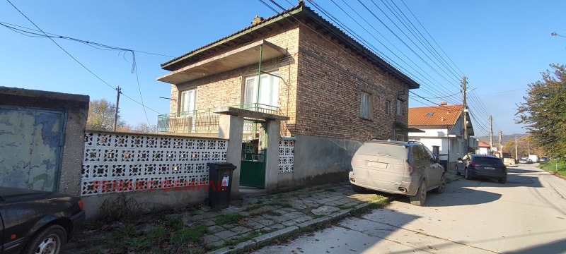 Продава КЪЩА, област Варна, гр. Белослав • 113000 € / 221008.79 лв. • 21368776 1 — Holmes.bg Продава КЪЩА, област Варна, гр. Белослав • 113000 € / 221008.79 лв. • 21368776 1