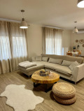 Продава 3-СТАЕН, град Варна, Център • 250000 € / 488957.50 лв. • 37187704 1 — Holmes.bg Продава 3-СТАЕН, град Варна, Център • 250000 € / 488957.50 лв. • 37187704 1