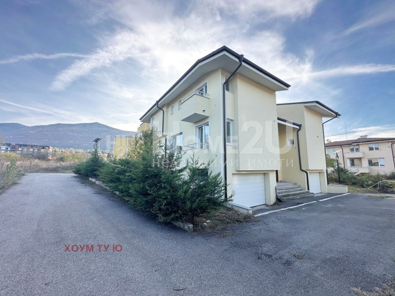 Продава КЪЩА, град София, Манастирски ливади • 632000 € / 1236084.56 лв. • 15487751 1 — Holmes.bg Продава КЪЩА, град София, Манастирски ливади • 632000 € / 1236084.56 лв. • 15487751 1