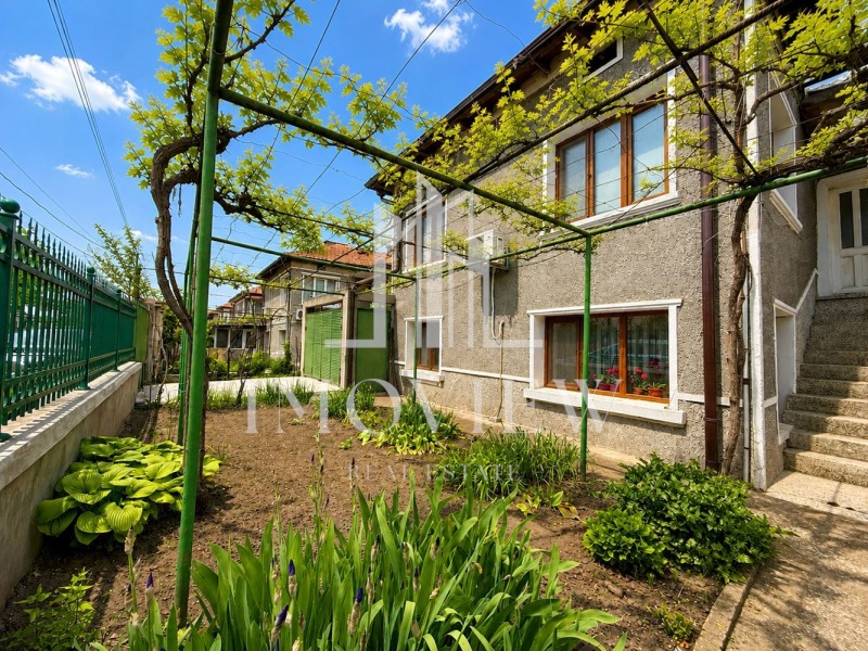 Продава КЪЩА, град Варна, с. Тополи • 294990 € / 576950.29 лв. • 87626806 1 — Holmes.bg Продава КЪЩА, град Варна, с. Тополи • 294990 € / 576950.29 лв. • 87626806 1