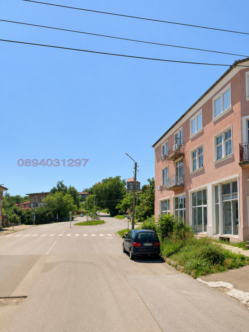 Продава МАГАЗИН, област Монтана, гр. Лом • 139000 € / 271860.37 лв. • 17343197 1 — Holmes.bg Продава МАГАЗИН, област Монтана, гр. Лом • 139000 € / 271860.37 лв. • 17343197 1