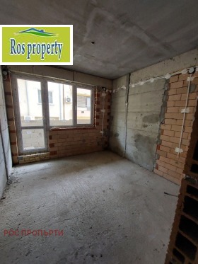 Продажба на тристайни апартаменти в град Варна - изображение 17 