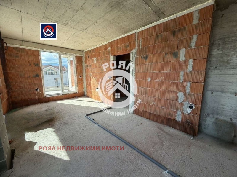 Продава 2-СТАЕН, град Пловдив, Коматево • 110700 € / 216510.38 лв. • 44112110 1 — Holmes.bg Продава 2-СТАЕН, град Пловдив, Коматево • 110700 € / 216510.38 лв. • 44112110 1