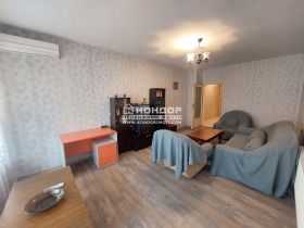 Продажба на тристайни апартаменти в град Пловдив - изображение 1 