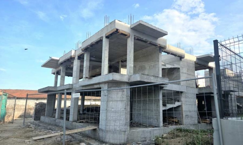 Продава 3-СТАЕН, област Бургас, гр. Созопол • 123300 € / 241153.84 лв. • 29694729 1 — Holmes.bg Продава 3-СТАЕН, област Бургас, гр. Созопол • 123300 € / 241153.84 лв. • 29694729 1