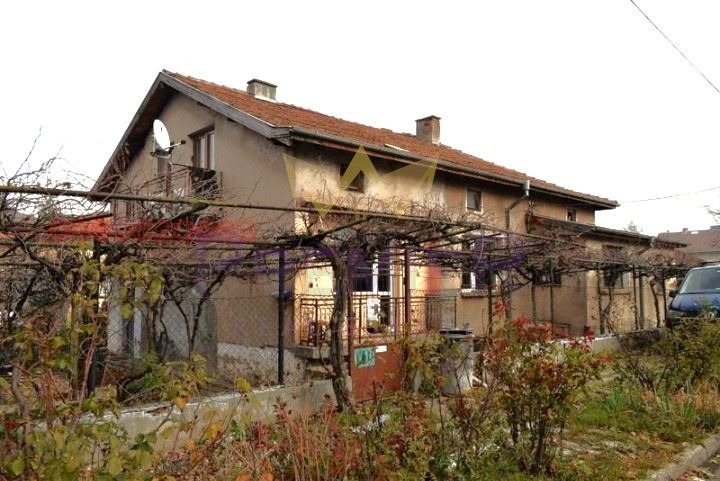 Продава КЪЩА, град София, с. Световрачене • 235999 € / 461573.92 лв. • 46442947 1 — Holmes.bg Продава КЪЩА, град София, с. Световрачене • 235999 € / 461573.92 лв. • 46442947 1