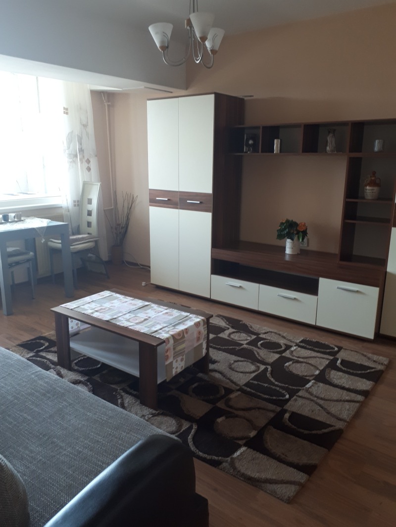 Продава 2-СТАЕН, град София, Зона Б-19 • 150000 € / 293374.50 лв. • 86698874 1 — Holmes.bg Продава 2-СТАЕН, град София, Зона Б-19 • 150000 € / 293374.50 лв. • 86698874 1