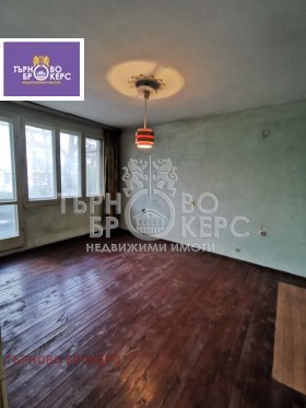 Продажба на четеристайни апартаменти в град Велико Търново - изображение 8 