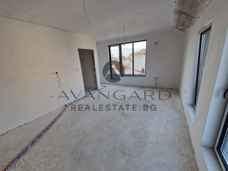 Продава 2-СТАЕН, град Пловдив, Коматево • 88299 € • 80604692 1 — Holmes.bg Продава 2-СТАЕН, град Пловдив, Коматево • 88299 € • 80604692 1