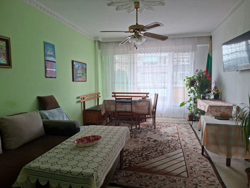 Продава 2-СТАЕН, град Плевен, Сторгозия • 92500 € / 180914.27 лв. • 45534367 1 — Holmes.bg Продава 2-СТАЕН, град Плевен, Сторгозия • 92500 € / 180914.27 лв. • 45534367 1