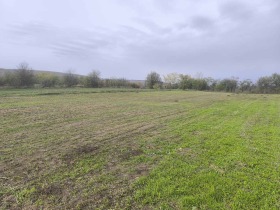 Продава Парцел, с. Белоградец