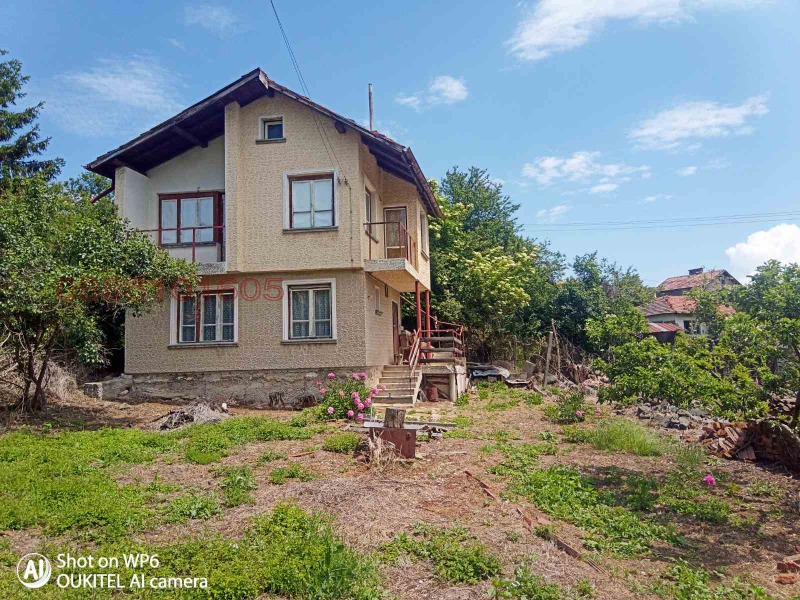 Продава КЪЩА, област София, с. Ракита • 57000 € • 76974295 1 — Holmes.bg Продава КЪЩА, област София, с. Ракита • 57000 € • 76974295 1