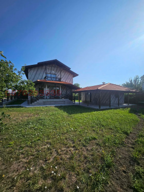 Продава Къща, с. Бегуновци