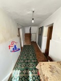 Продава КЪЩА, град Шумен, Мътница • 111000 € / 217097.13 лв. • 44848361 9 — Holmes.bg Продава КЪЩА, град Шумен, Мътница • 111000 € / 217097.13 лв. • 44848361 9