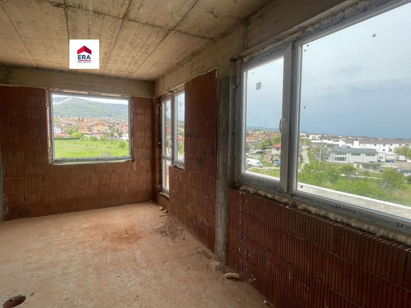 Продава 3-СТАЕН, град Пловдив, Остромила • 179000 € / 350093.57 лв. • 30638438 1 — Holmes.bg Продава 3-СТАЕН, град Пловдив, Остромила • 179000 € / 350093.57 лв. • 30638438 1