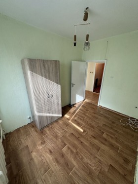 Продажба на тристайни апартаменти в град Пловдив — страница 6 - изображение 10 