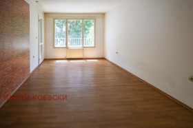 Продава 3-стаен, град София