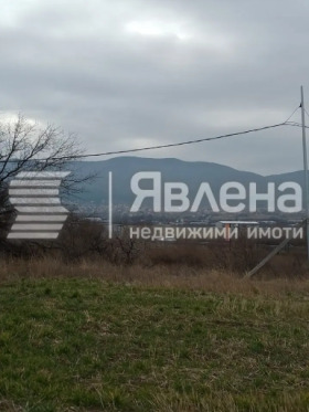 Обява Продава ЗЕМЕДЕЛСКА ЗЕМЯ,с. Лозен, област София