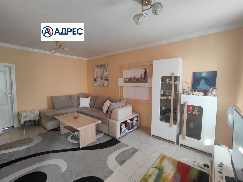 Продава 3-СТАЕН, област Пловдив, гр. Карлово • 136000 € • 46129009 1 — Holmes.bg Продава 3-СТАЕН, област Пловдив, гр. Карлово • 136000 € • 46129009 1