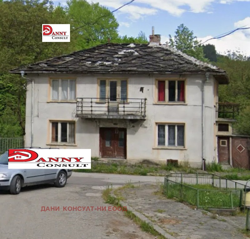 Продава КЪЩА, област Габрово, с. Кръвеник • 49500 € / 96813.58 лв. • 86108165 1 — Holmes.bg Продава КЪЩА, област Габрово, с. Кръвеник • 49500 € / 96813.58 лв. • 86108165 1