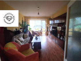 Продажба на четеристайни апартаменти в град Варна - изображение 1 