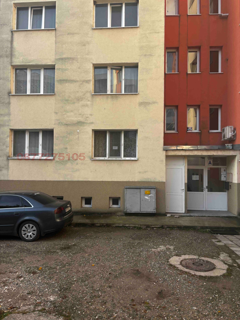 Продава 3-СТАЕН, област Враца, гр. Мездра • 90000 € • 27543549 1 — Holmes.bg Продава 3-СТАЕН, област Враца, гр. Мездра • 90000 € • 27543549 1