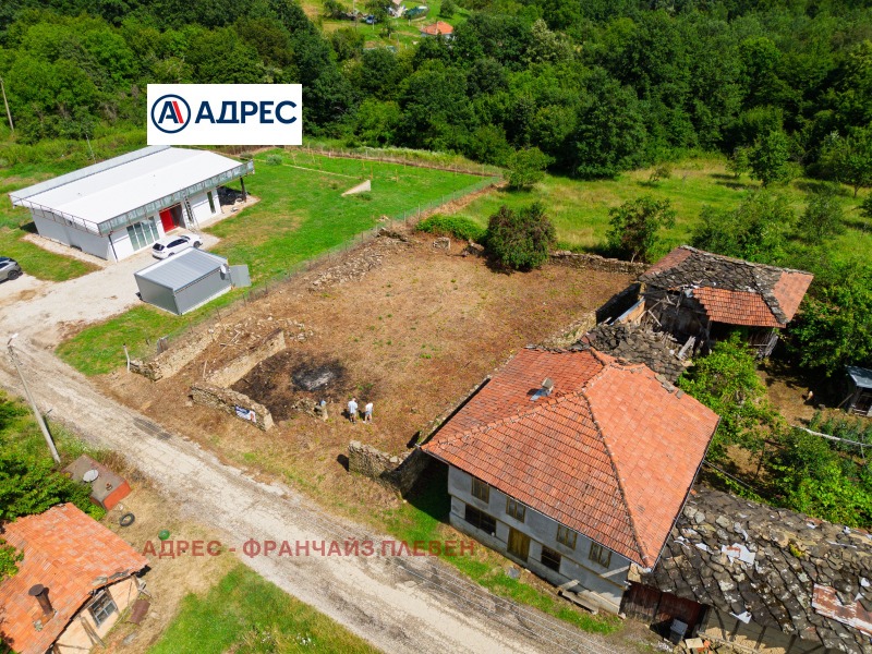 Продава ПАРЦЕЛ, област Ловеч, гр. Троян • 27000 € • 14385149 1 — Holmes.bg Продава ПАРЦЕЛ, област Ловеч, гр. Троян • 27000 € • 14385149 1
