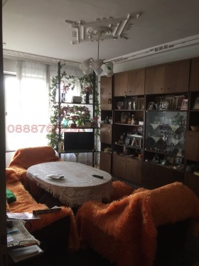 Продава 2-стаен, град Габрово