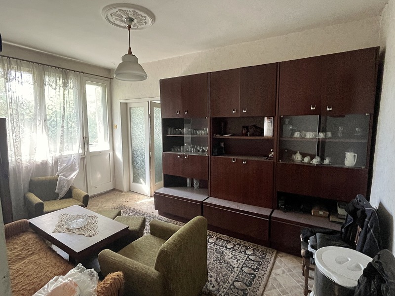 Продава 3-СТАЕН, град Сливен, Център • 72000 € • 80615619 1 — Holmes.bg Продава 3-СТАЕН, град Сливен, Център • 72000 € • 80615619 1