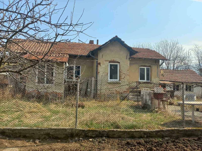 Продава КЪЩА, област Перник, с. Драгичево • 95000 € / 185803.85 лв. • 30869297 1 — Holmes.bg Продава КЪЩА, област Перник, с. Драгичево • 95000 € / 185803.85 лв. • 30869297 1