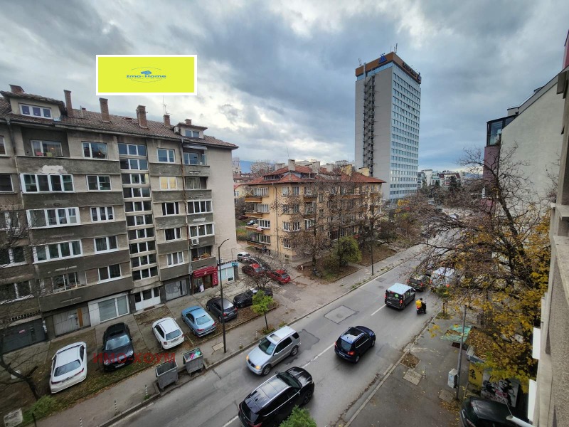 Продава 3-СТАЕН, град София, Лозенец • 435000 € / 850786.05 лв. • 29822277 1 — Holmes.bg Продава 3-СТАЕН, град София, Лозенец • 435000 € / 850786.05 лв. • 29822277 1