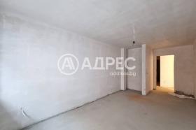 Продава 3-стаен, град София