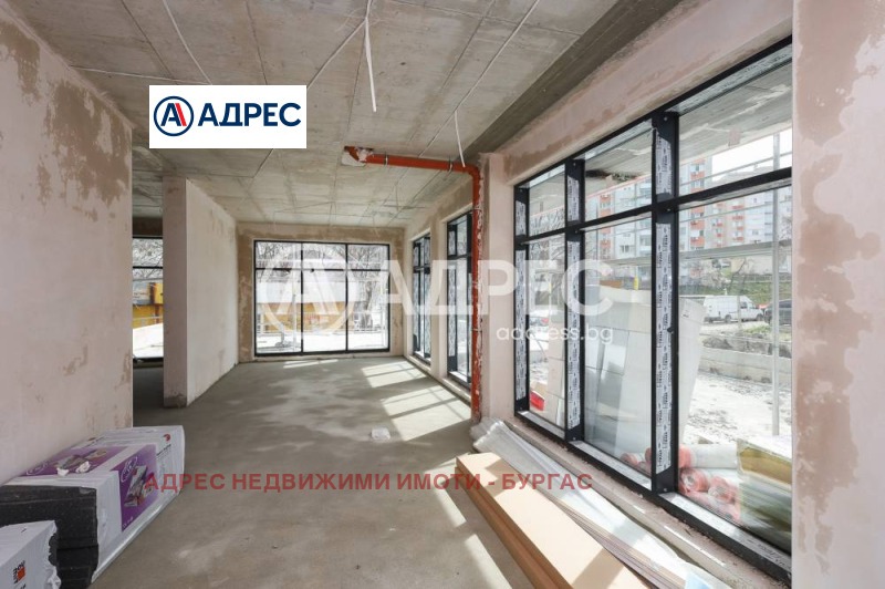 Продава МАГАЗИН, град Бургас, Меден рудник - зона А • 107400 € / 210056.14 лв. • 92694790 1 — Holmes.bg Продава МАГАЗИН, град Бургас, Меден рудник - зона А • 107400 € / 210056.14 лв. • 92694790 1