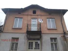 Продажба на имоти в с. Петърница, област Плевен - изображение 4 