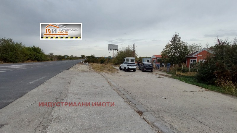 Продава  Парцел град Пловдив , Индустриална зона - Изток , 9000 кв.м | 64407756 - изображение [2]