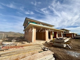 Обява Продава КЪЩА,град Бургас, Банево>