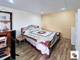 Продава КЪЩА | Imot.bg — малка снимка 9