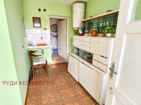 Обява Продава КЪЩА,с. Бдинци, област Добрич>